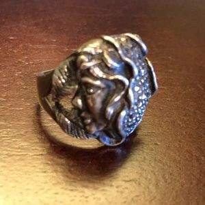 Vintage Art Nouveau Sterling Silver Lady’s Face Marcasite Ring